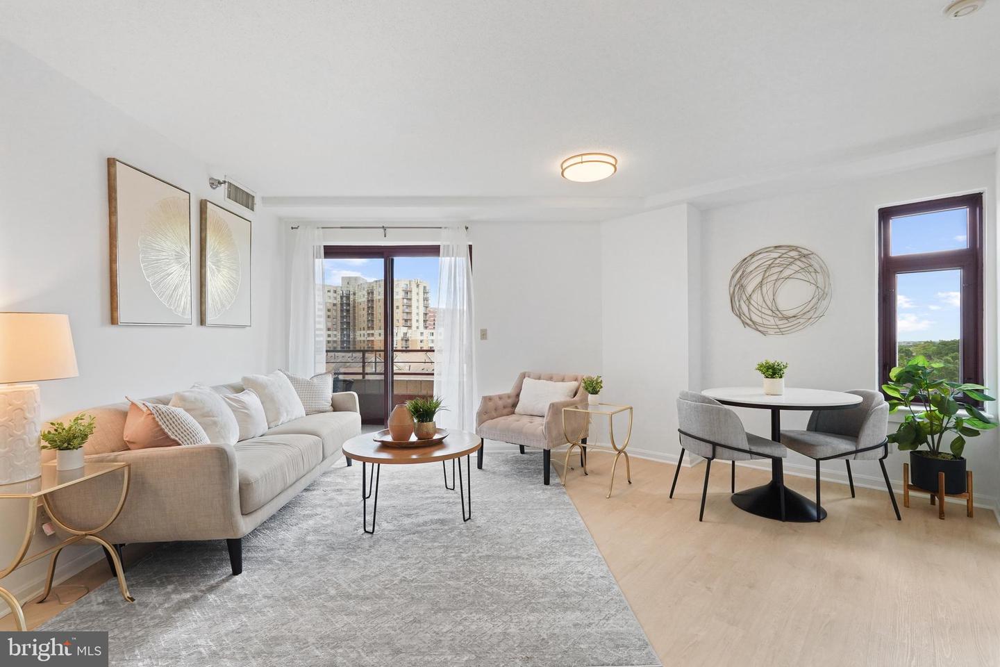 2400 CLARENDON BLVD #809, ARLINGTON, Virginia 22201, 2 Bedrooms Bedrooms, ,2 BathroomsBathrooms,Residential,For sale,2400 CLARENDON BLVD #809,VAAR2055662 MLS # VAAR2055662