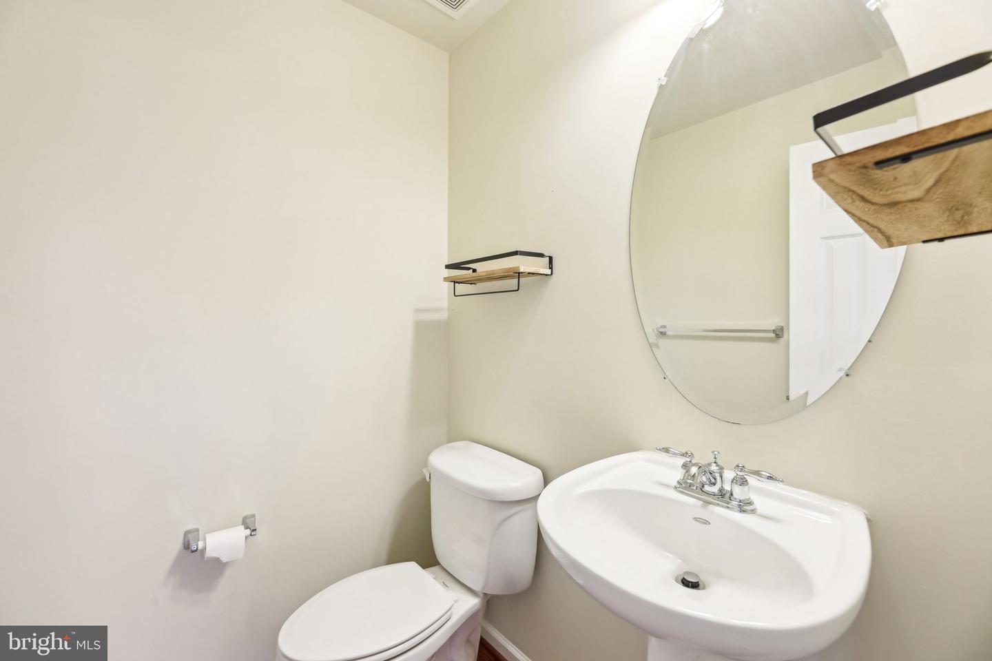 1211 ELLIS AVE, FREDERICKSBURG, Virginia 22401, 3 Bedrooms Bedrooms, ,3 BathroomsBathrooms,Residential,For sale,1211 ELLIS AVE,VAFB2007958 MLS # VAFB2007958