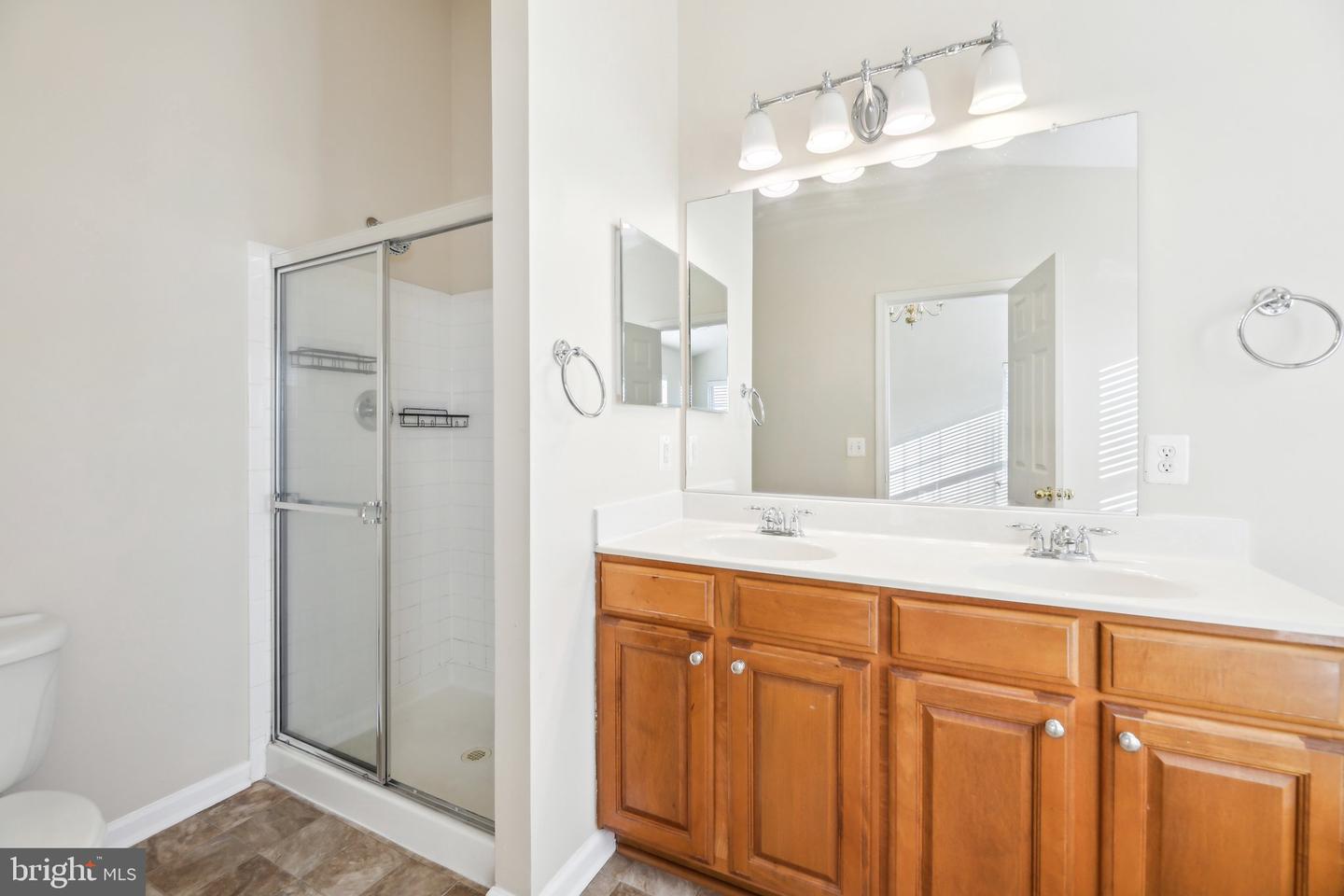 1211 ELLIS AVE, FREDERICKSBURG, Virginia 22401, 3 Bedrooms Bedrooms, ,3 BathroomsBathrooms,Residential,For sale,1211 ELLIS AVE,VAFB2007958 MLS # VAFB2007958