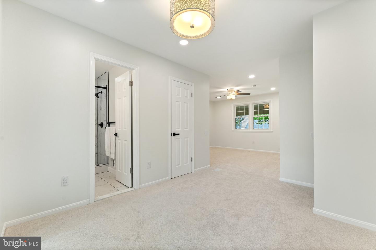 4906 HEVERSHAM CT, FAIRFAX, Virginia 22032, 4 Bedrooms Bedrooms, ,2 BathroomsBathrooms,Residential,For sale,4906 HEVERSHAM CT,VAFX2232158 MLS # VAFX2232158