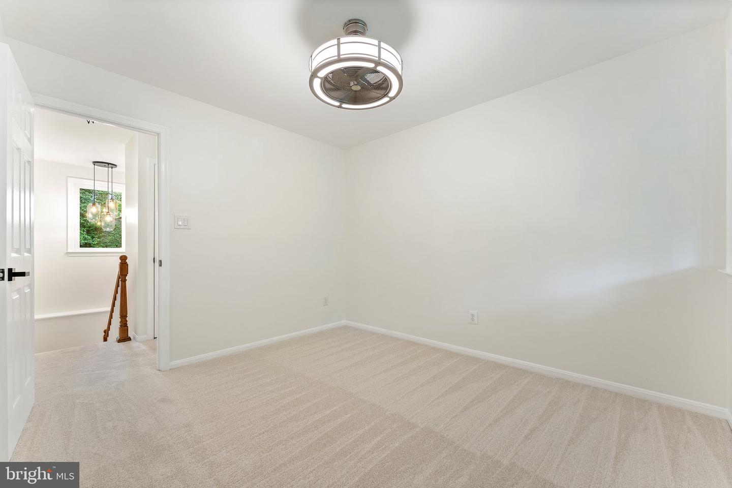 4906 HEVERSHAM CT, FAIRFAX, Virginia 22032, 4 Bedrooms Bedrooms, ,2 BathroomsBathrooms,Residential,For sale,4906 HEVERSHAM CT,VAFX2232158 MLS # VAFX2232158