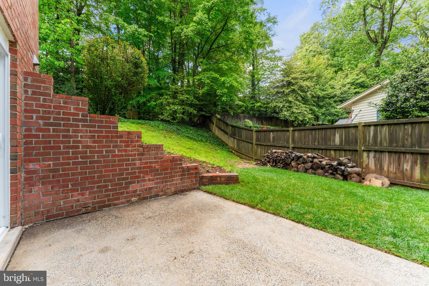 4906 HEVERSHAM CT, FAIRFAX, Virginia 22032, 4 Bedrooms Bedrooms, ,2 BathroomsBathrooms,Residential,For sale,4906 HEVERSHAM CT,VAFX2232158 MLS # VAFX2232158