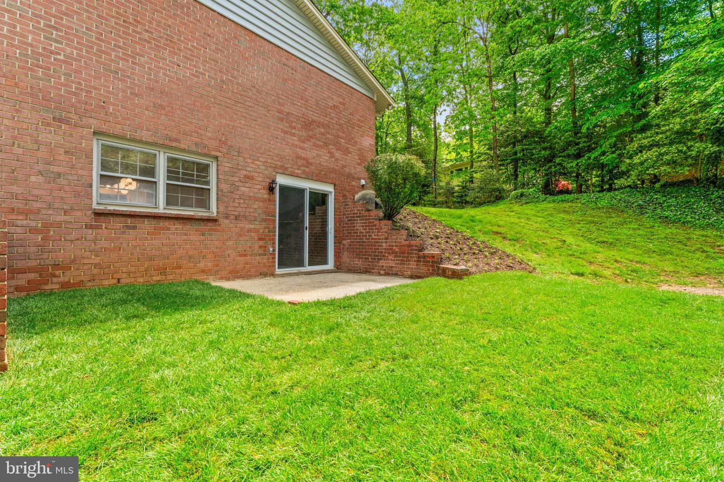 4906 HEVERSHAM CT, FAIRFAX, Virginia 22032, 4 Bedrooms Bedrooms, ,2 BathroomsBathrooms,Residential,For sale,4906 HEVERSHAM CT,VAFX2232158 MLS # VAFX2232158