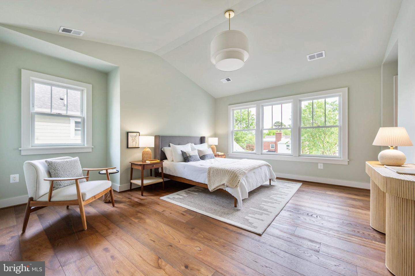 315 E HOWELL AVE, ALEXANDRIA, Virginia 22301, 5 Bedrooms Bedrooms, ,4 BathroomsBathrooms,Residential,For sale,315 E HOWELL AVE,VAAX2043742 MLS # VAAX2043742