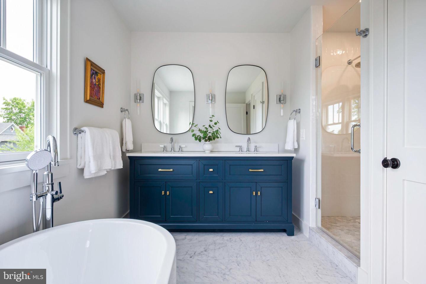 315 E HOWELL AVE, ALEXANDRIA, Virginia 22301, 5 Bedrooms Bedrooms, ,4 BathroomsBathrooms,Residential,For sale,315 E HOWELL AVE,VAAX2043742 MLS # VAAX2043742