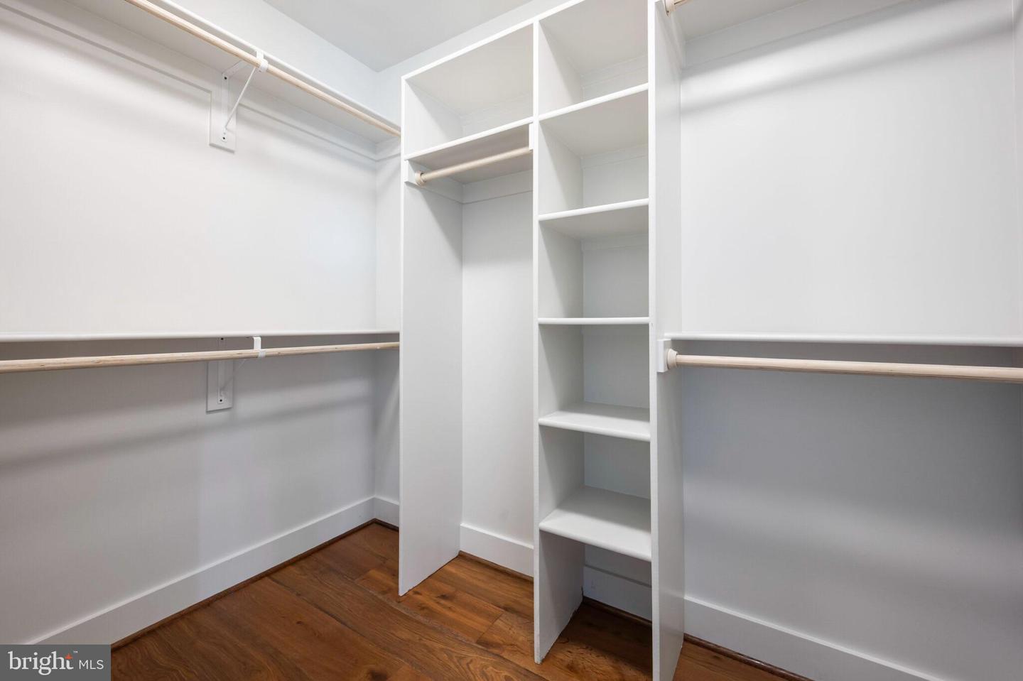 315 E HOWELL AVE, ALEXANDRIA, Virginia 22301, 5 Bedrooms Bedrooms, ,4 BathroomsBathrooms,Residential,For sale,315 E HOWELL AVE,VAAX2043742 MLS # VAAX2043742