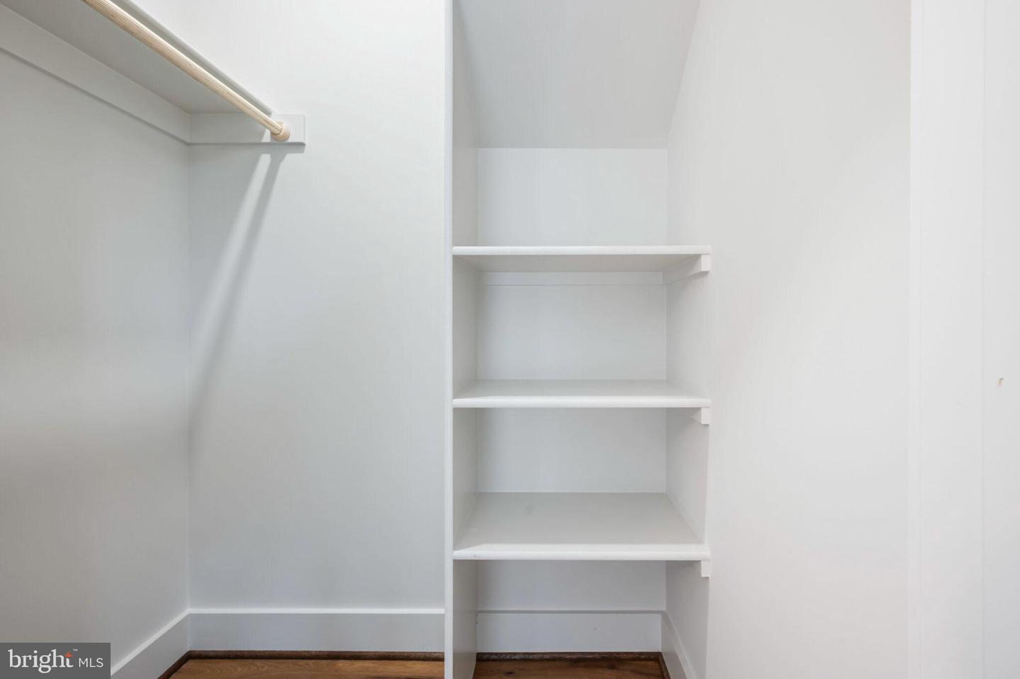 315 E HOWELL AVE, ALEXANDRIA, Virginia 22301, 5 Bedrooms Bedrooms, ,4 BathroomsBathrooms,Residential,For sale,315 E HOWELL AVE,VAAX2043742 MLS # VAAX2043742