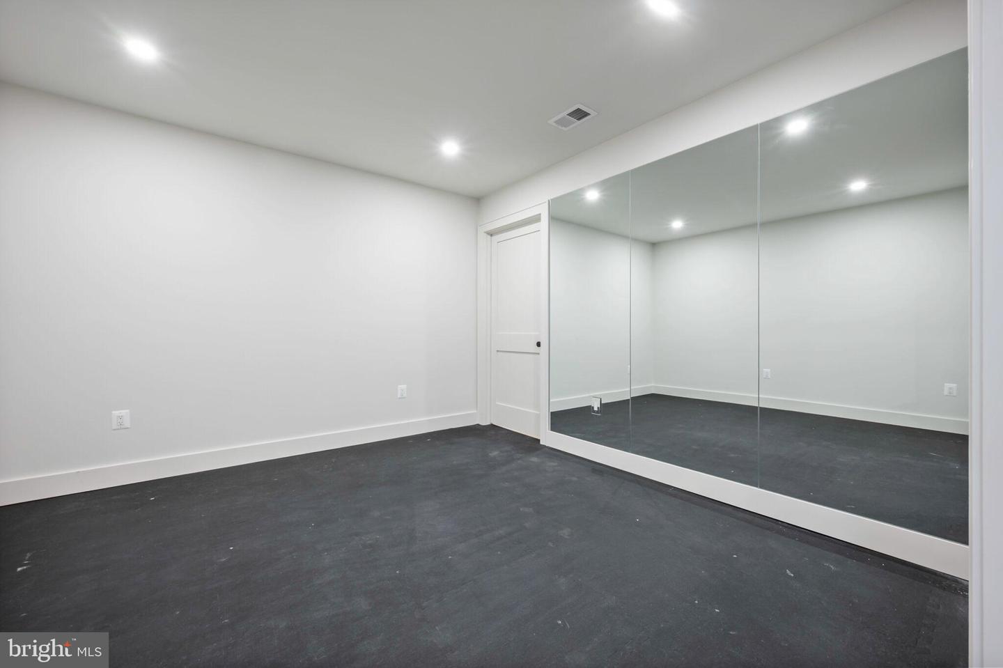 315 E HOWELL AVE, ALEXANDRIA, Virginia 22301, 5 Bedrooms Bedrooms, ,4 BathroomsBathrooms,Residential,For sale,315 E HOWELL AVE,VAAX2043742 MLS # VAAX2043742