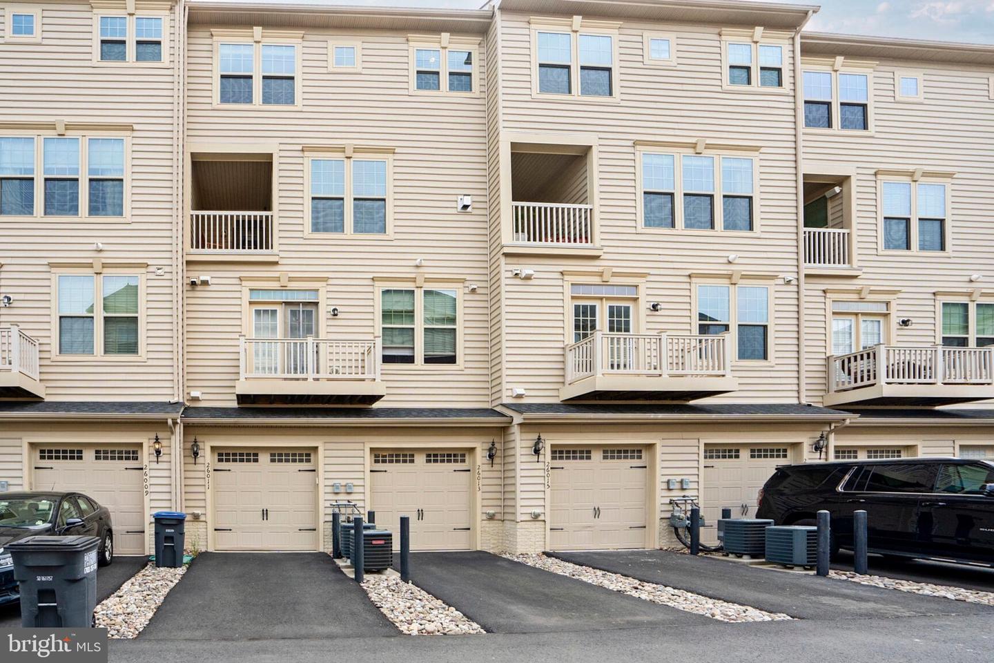 26013 BRAIDED MANE TER, ALDIE, Virginia 20105, 3 Bedrooms Bedrooms, ,2 BathroomsBathrooms,Residential,For sale,26013 BRAIDED MANE TER,VALO2093656 MLS # VALO2093656