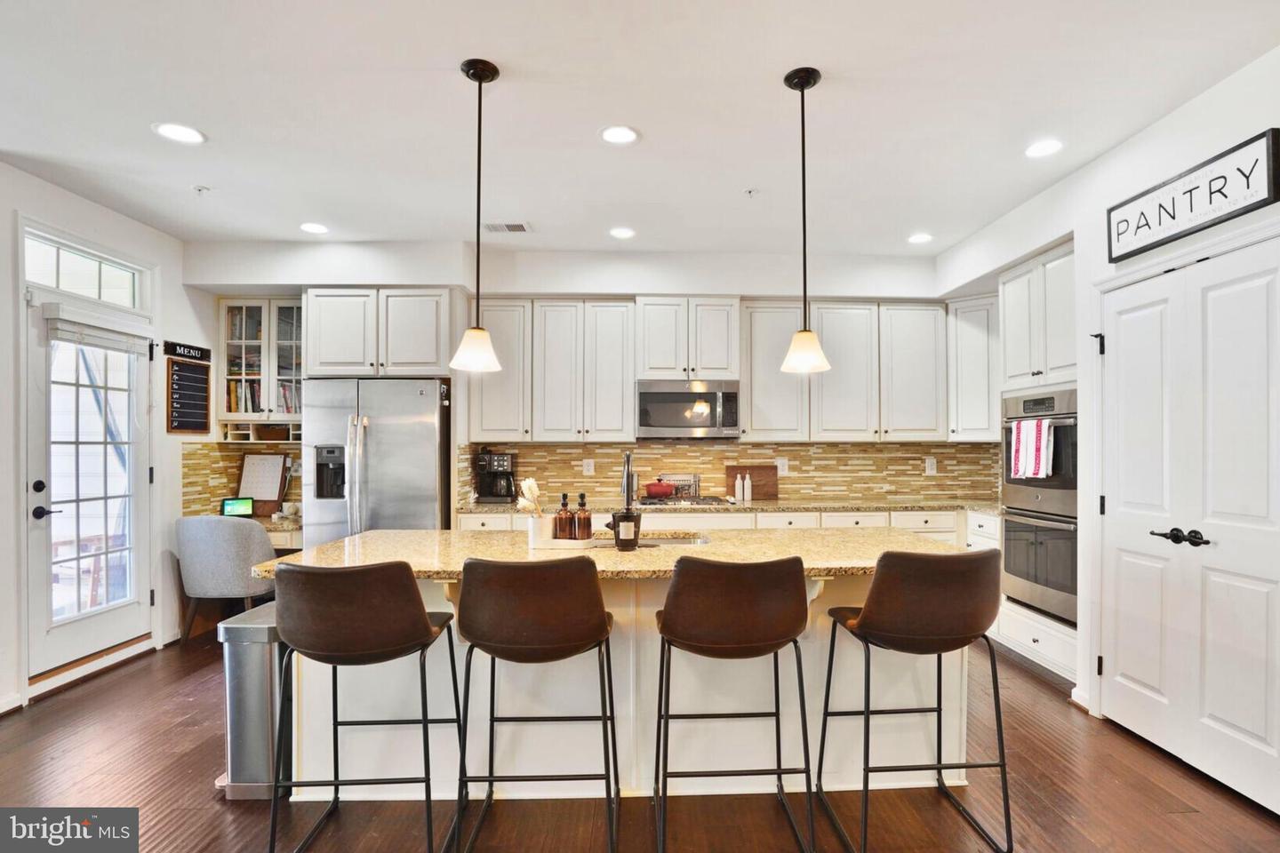 26013 BRAIDED MANE TER, ALDIE, Virginia 20105, 3 Bedrooms Bedrooms, ,2 BathroomsBathrooms,Residential,For sale,26013 BRAIDED MANE TER,VALO2093656 MLS # VALO2093656