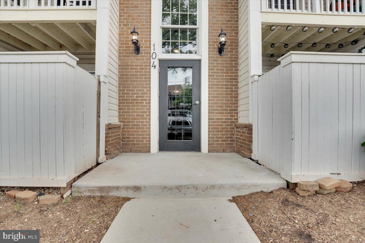 104 WESTWICK CT #1, STERLING, Virginia 20165, 2 Bedrooms Bedrooms, ,1 BathroomBathrooms,Residential,For sale,104 WESTWICK CT #1,VALO2093644 MLS # VALO2093644