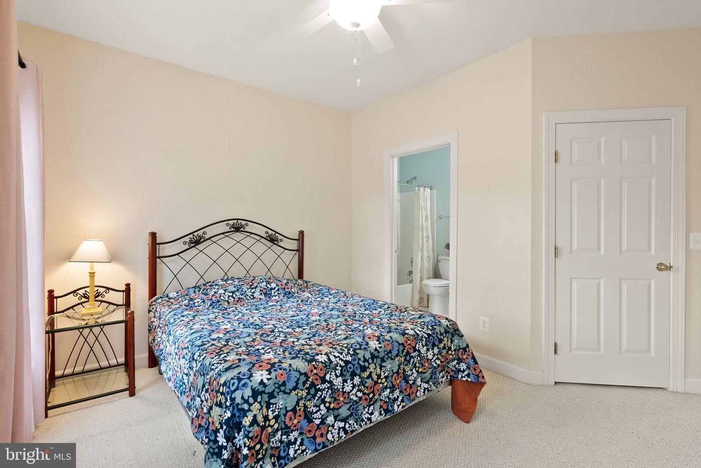 14128 SNICKERSVILLE DR, GAINESVILLE, Virginia 20155, 4 Bedrooms Bedrooms, ,4 BathroomsBathrooms,Residential,For sale,14128 SNICKERSVILLE DR,VAPW2091966 MLS # VAPW2091966