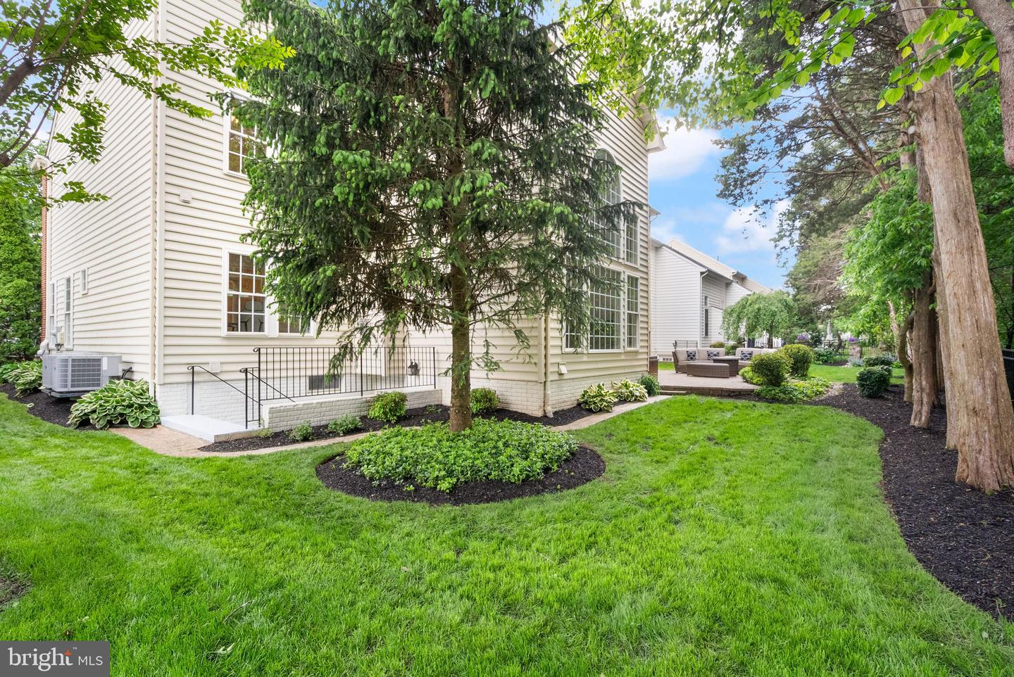 14128 SNICKERSVILLE DR, GAINESVILLE, Virginia 20155, 4 Bedrooms Bedrooms, ,4 BathroomsBathrooms,Residential,For sale,14128 SNICKERSVILLE DR,VAPW2091966 MLS # VAPW2091966