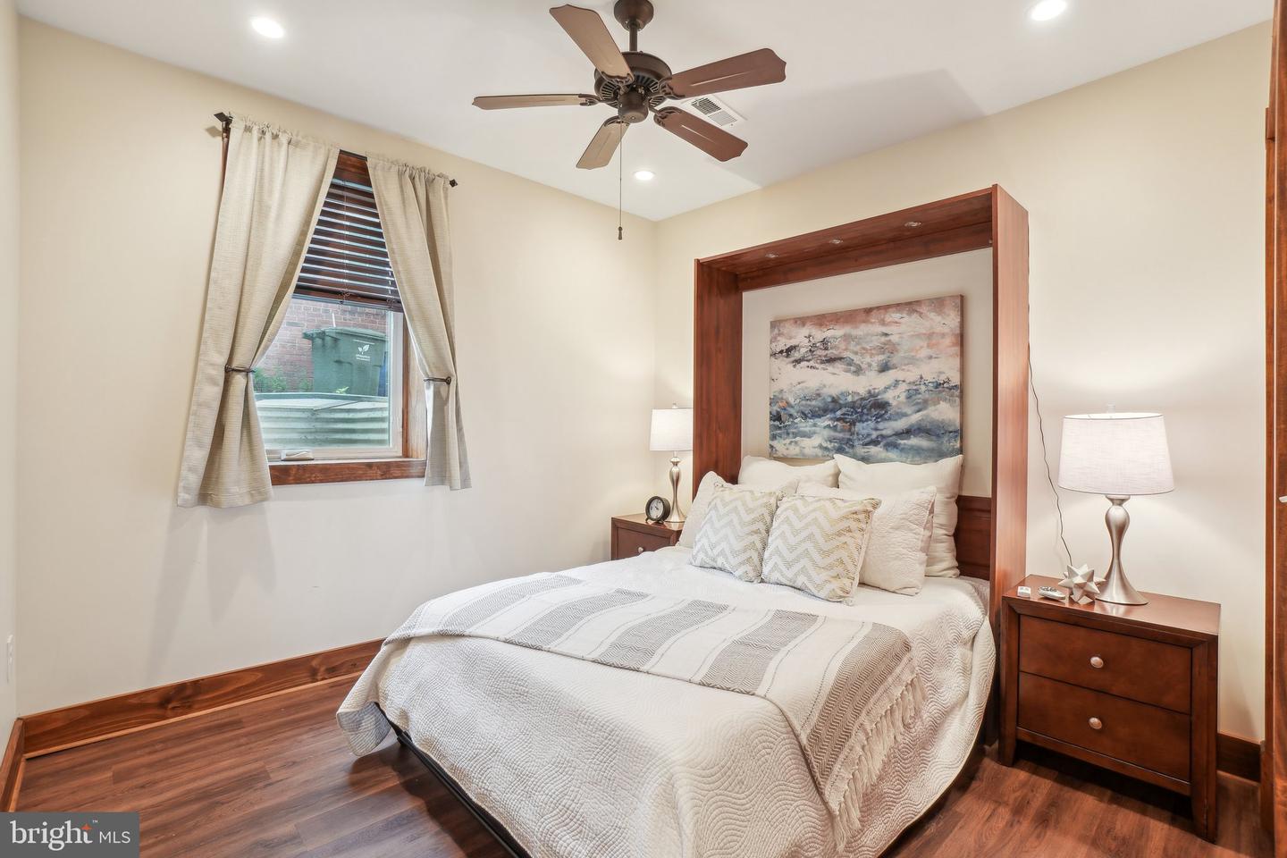 5727 2ND ST S, ARLINGTON, Virginia 22204, 4 Bedrooms Bedrooms, 8 Rooms Rooms,3 BathroomsBathrooms,Residential,For sale,5727 2ND ST S,VAAR2056012 MLS # VAAR2056012
