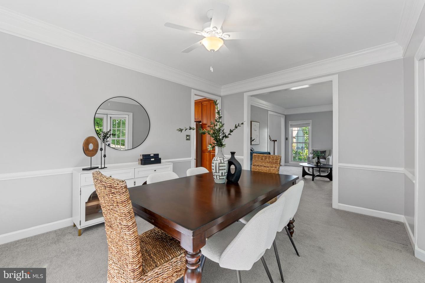 5325 SANDY POINT LN, CLIFTON, Virginia 20124, 4 Bedrooms Bedrooms, ,3 BathroomsBathrooms,Residential,For sale,5325 SANDY POINT LN,VAFX2234230 MLS # VAFX2234230
