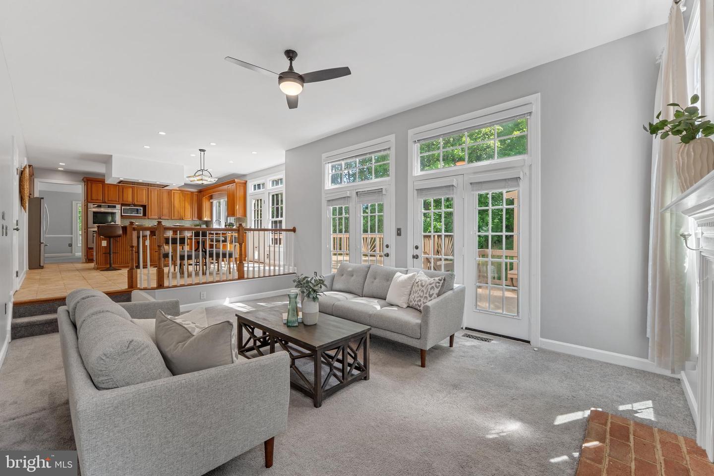 5325 SANDY POINT LN, CLIFTON, Virginia 20124, 4 Bedrooms Bedrooms, ,3 BathroomsBathrooms,Residential,For sale,5325 SANDY POINT LN,VAFX2234230 MLS # VAFX2234230