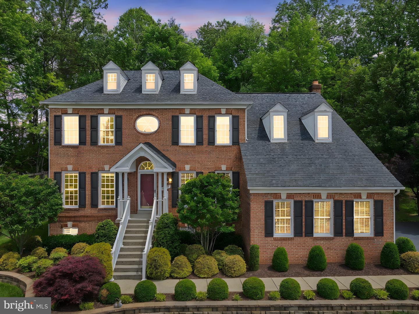 5325 SANDY POINT LN, CLIFTON, Virginia 20124, 4 Bedrooms Bedrooms, ,3 BathroomsBathrooms,Residential,For sale,5325 SANDY POINT LN,VAFX2234230 MLS # VAFX2234230