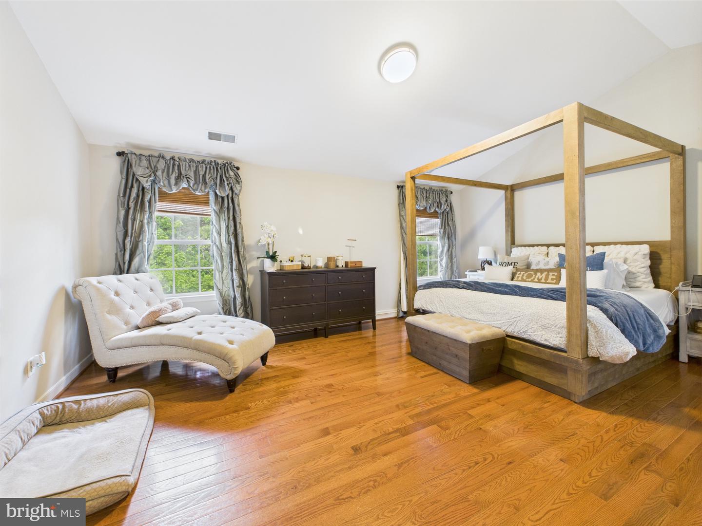14904 SIMMONS GROVE DR, HAYMARKET, Virginia 20169, 5 Bedrooms Bedrooms, ,4 BathroomsBathrooms,Residential,For sale,14904 SIMMONS GROVE DR,VAPW2091864 MLS # VAPW2091864