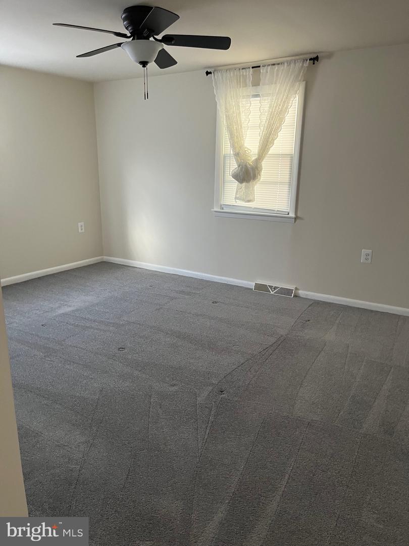 39901 CATOCTIN RIDGE ST, PAEONIAN SPRINGS, Virginia 20129, 2 Bedrooms Bedrooms, ,2 BathroomsBathrooms,Residential,For sale,39901 CATOCTIN RIDGE ST,VALO2093914 MLS # VALO2093914