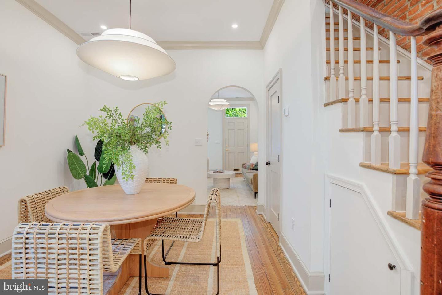 305 11TH ST SE, WASHINGTON, District Of Columbia 20003, 2 Bedrooms Bedrooms, ,2 BathroomsBathrooms,Residential,For sale,305 11TH ST SE,DCDC2195426 MLS # DCDC2195426