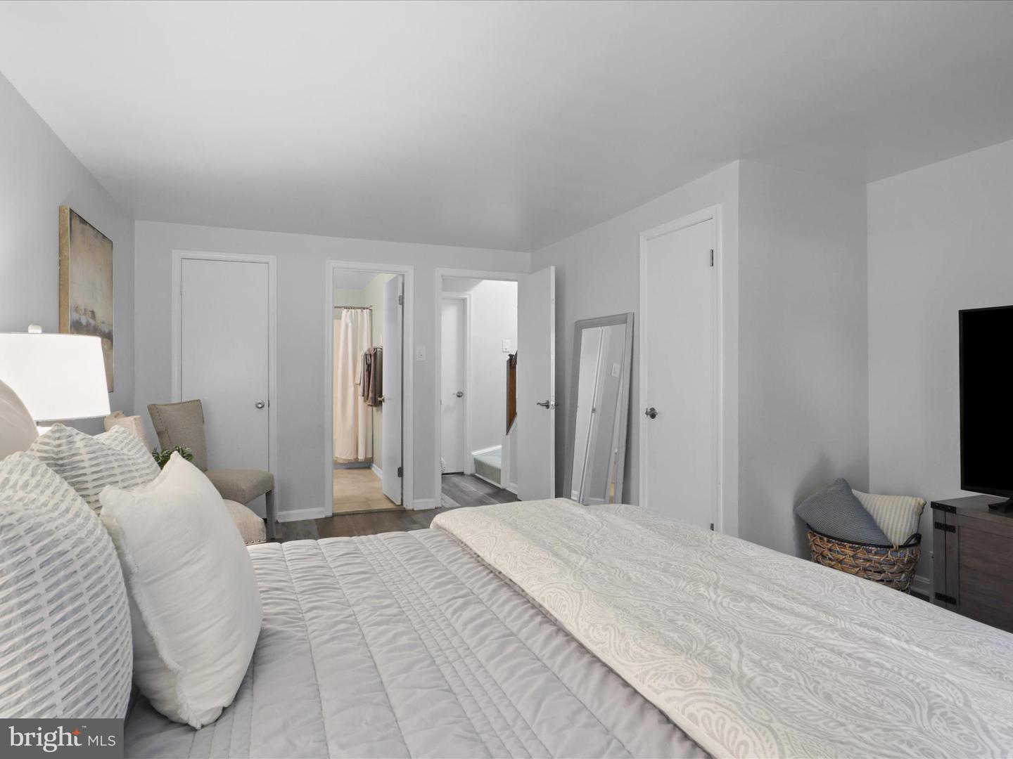 2161 WHISPER WAY, RESTON, Virginia 20191, 3 Bedrooms Bedrooms, ,2 BathroomsBathrooms,Residential,For sale,2161 WHISPER WAY,VAFX2234000 MLS # VAFX2234000