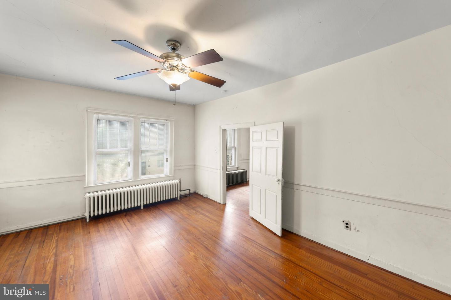 5342 MAIN ST, STEPHENS CITY, Virginia 22655, 5 Bedrooms Bedrooms, ,1 BathroomBathrooms,Residential,For sale,5342 MAIN ST,VAFV2033442 MLS # VAFV2033442