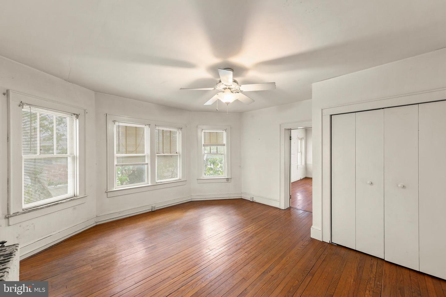 5342 MAIN ST, STEPHENS CITY, Virginia 22655, 5 Bedrooms Bedrooms, ,1 BathroomBathrooms,Residential,For sale,5342 MAIN ST,VAFV2033442 MLS # VAFV2033442
