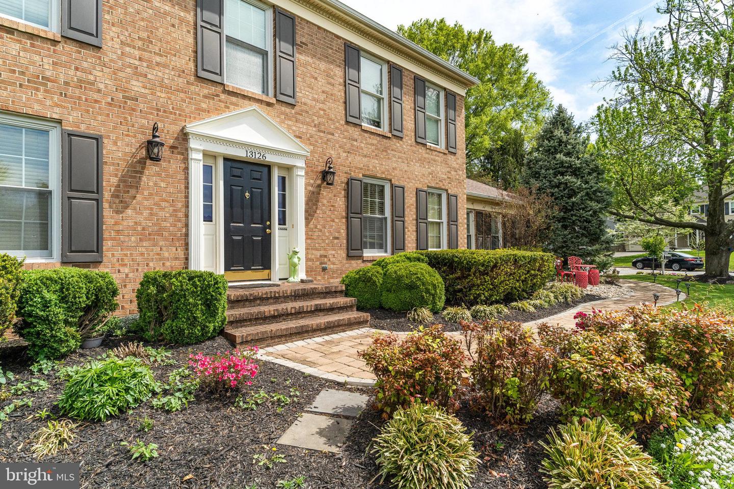 13126 PELMIRA RIDGE CT, HERNDON, Virginia 20171, 5 Bedrooms Bedrooms, ,3 BathroomsBathrooms,Residential,For sale,13126 PELMIRA RIDGE CT,VAFX2234008 MLS # VAFX2234008