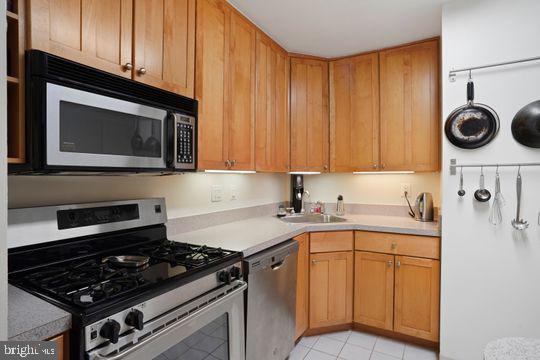 1521 NORTHGATE SQ #21-C, RESTON, Virginia 20190, 3 Bedrooms Bedrooms, 6 Rooms Rooms,2 BathroomsBathrooms,Residential,For sale,1521 NORTHGATE SQ #21-C,VAFX2234166 MLS # VAFX2234166
