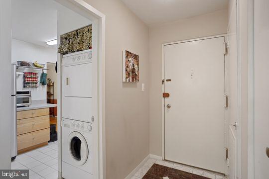 1521 NORTHGATE SQ #21-C, RESTON, Virginia 20190, 3 Bedrooms Bedrooms, 6 Rooms Rooms,2 BathroomsBathrooms,Residential,For sale,1521 NORTHGATE SQ #21-C,VAFX2234166 MLS # VAFX2234166