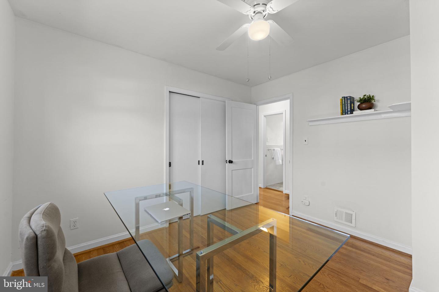 2814 JAMES DR, ALEXANDRIA, Virginia 22303, 3 Bedrooms Bedrooms, ,2 BathroomsBathrooms,Residential,For sale,2814 JAMES DR,VAFX2234316 MLS # VAFX2234316