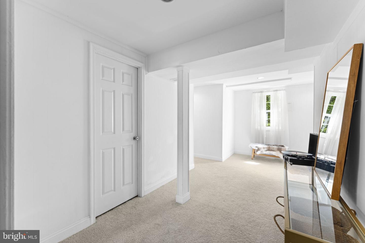 2814 JAMES DR, ALEXANDRIA, Virginia 22303, 3 Bedrooms Bedrooms, ,2 BathroomsBathrooms,Residential,For sale,2814 JAMES DR,VAFX2234316 MLS # VAFX2234316