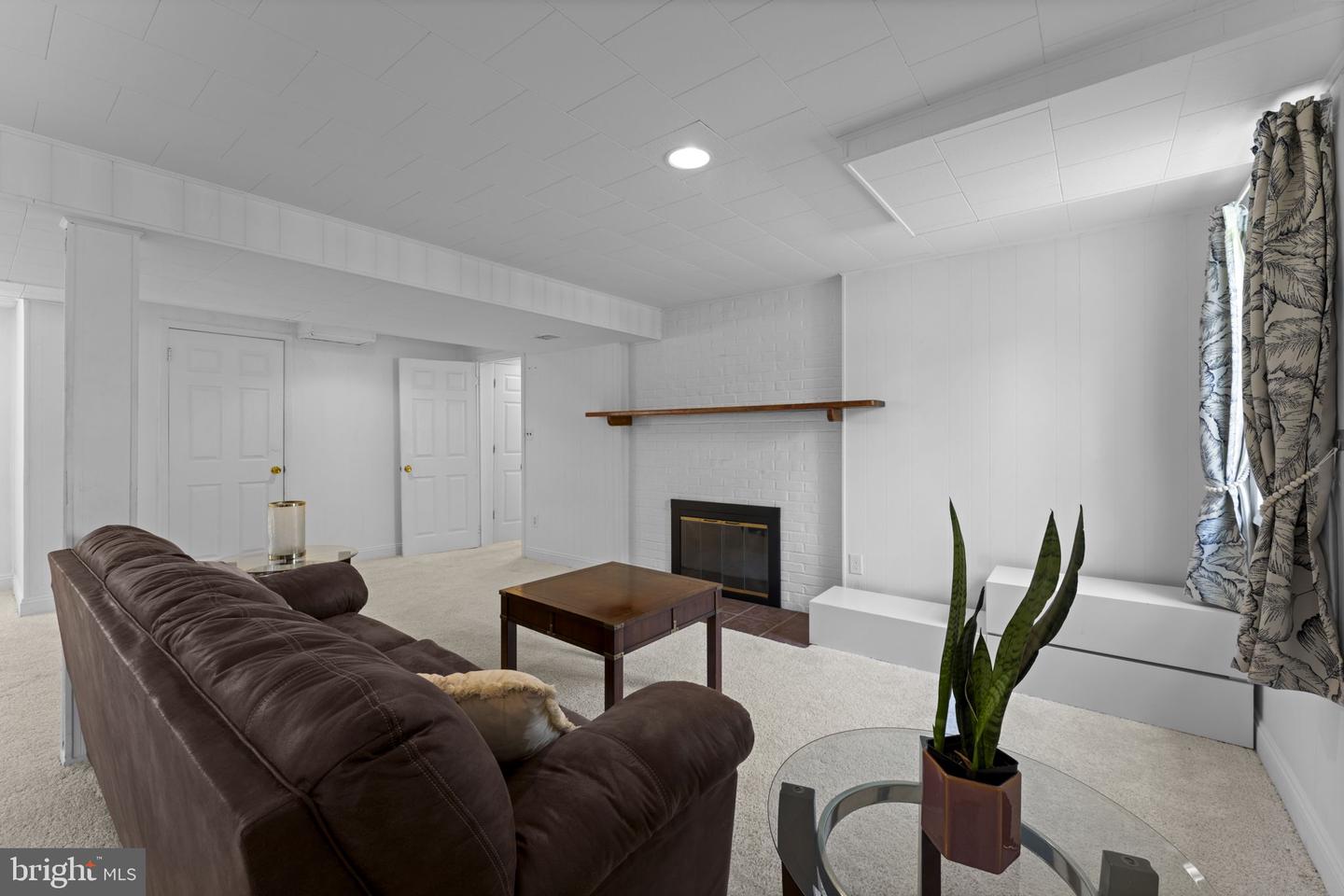 2814 JAMES DR, ALEXANDRIA, Virginia 22303, 3 Bedrooms Bedrooms, ,2 BathroomsBathrooms,Residential,For sale,2814 JAMES DR,VAFX2234316 MLS # VAFX2234316