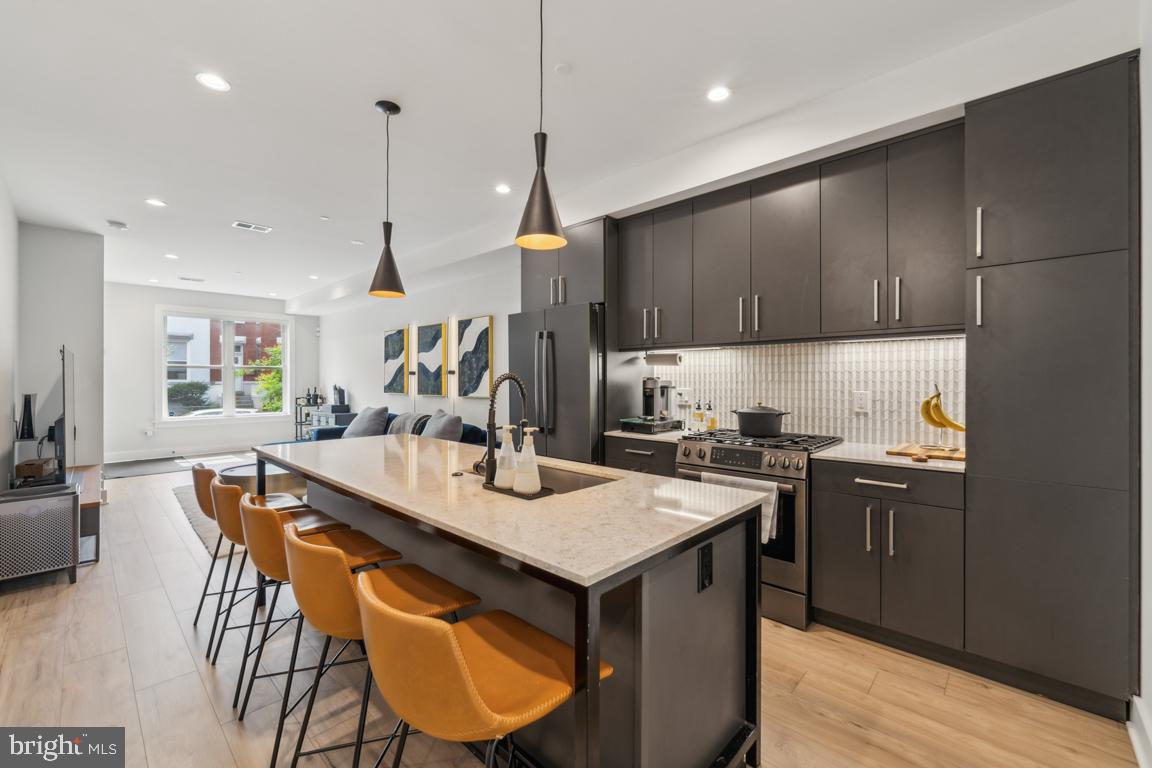 1485 MONROE ST NW #1, WASHINGTON, District Of Columbia 20010, 2 Bedrooms Bedrooms, ,2 BathroomsBathrooms,Residential,For sale,1485 MONROE ST NW #1,DCDC2195768 MLS # DCDC2195768