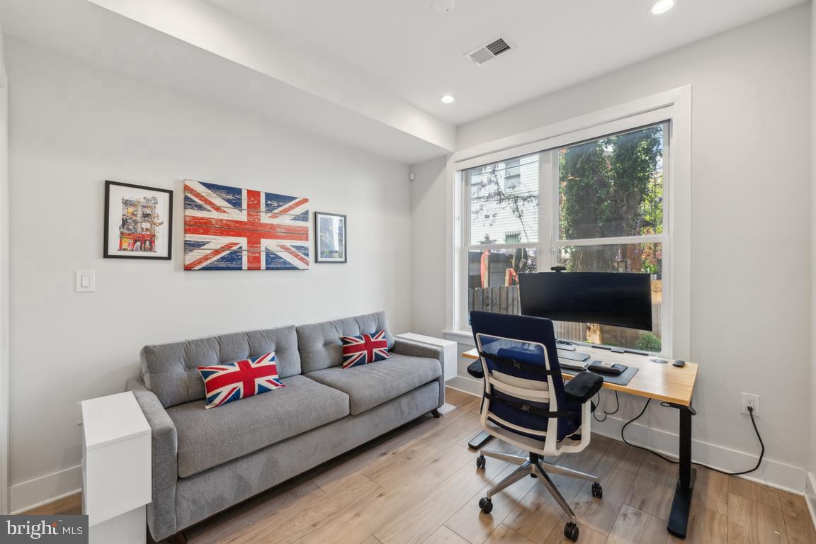 1485 MONROE ST NW #1, WASHINGTON, District Of Columbia 20010, 2 Bedrooms Bedrooms, ,2 BathroomsBathrooms,Residential,For sale,1485 MONROE ST NW #1,DCDC2195768 MLS # DCDC2195768