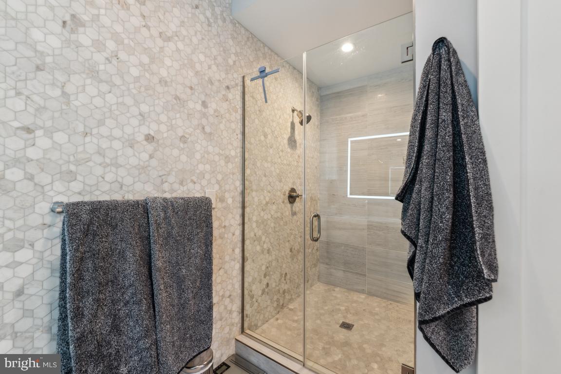1485 MONROE ST NW #1, WASHINGTON, District Of Columbia 20010, 2 Bedrooms Bedrooms, ,2 BathroomsBathrooms,Residential,For sale,1485 MONROE ST NW #1,DCDC2195768 MLS # DCDC2195768