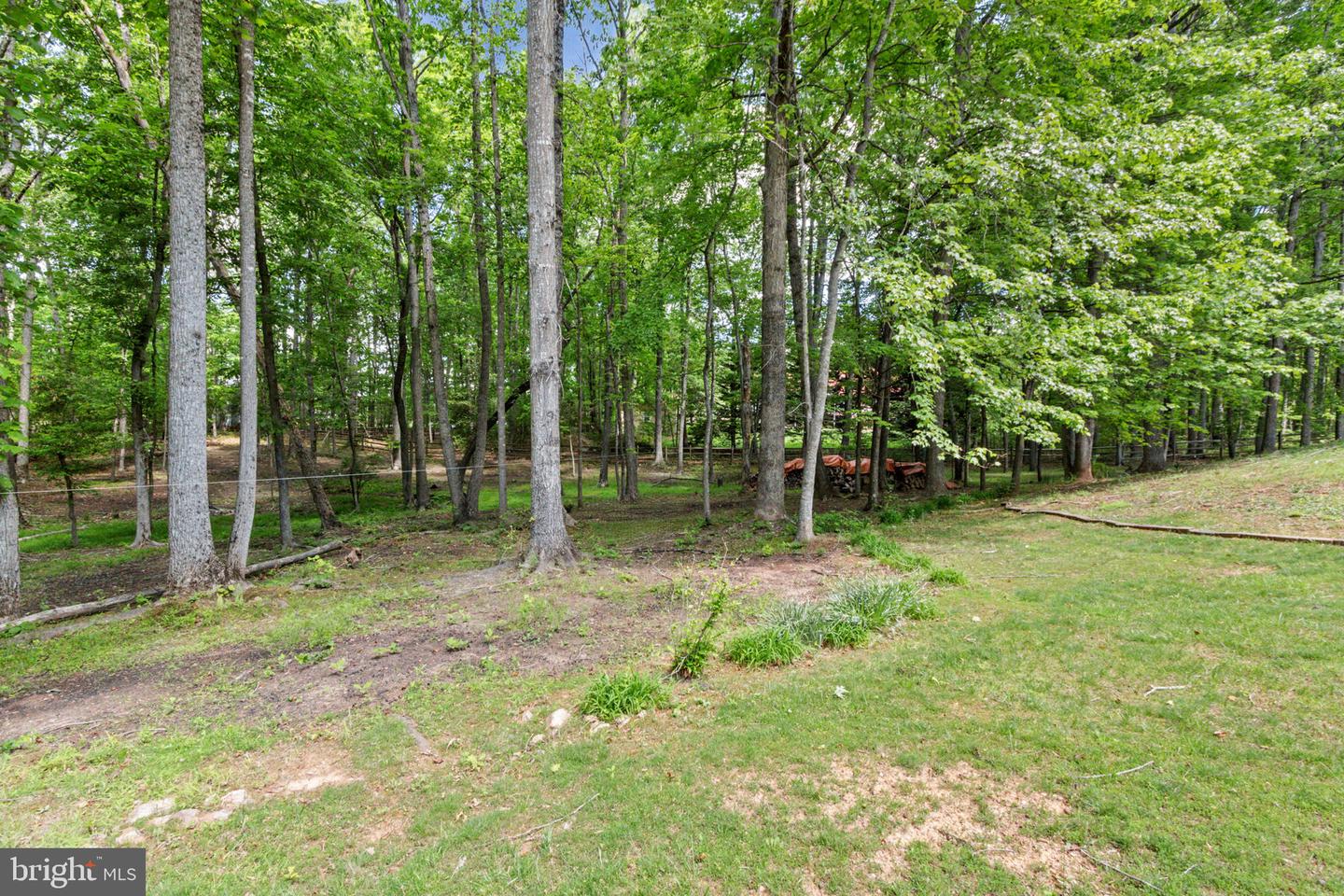 6048 WALKERS HOLLOW WAY, LOCUST GROVE, Virginia 22508, 5 Bedrooms Bedrooms, ,3 BathroomsBathrooms,Residential,For sale,6048 WALKERS HOLLOW WAY,VAOR2009436 MLS # VAOR2009436