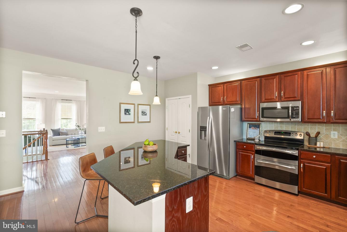 43750 LEES MILL SQ, LEESBURG, Virginia 20176, 3 Bedrooms Bedrooms, ,3 BathroomsBathrooms,Residential,For sale,43750 LEES MILL SQ,VALO2094240 MLS # VALO2094240
