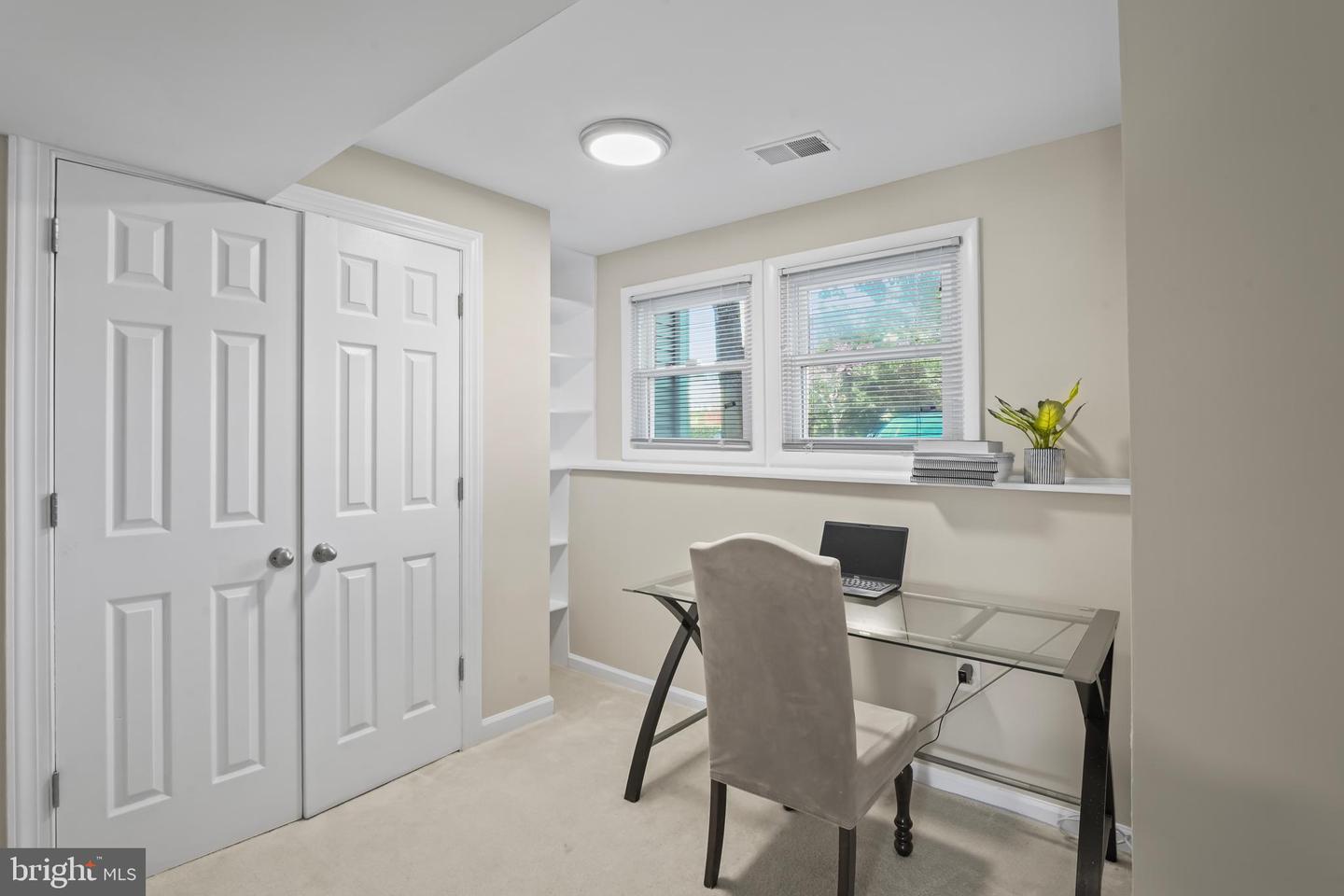 15575 LEBOURGET CT, WOODBRIDGE, Virginia 22193, 4 Bedrooms Bedrooms, ,3 BathroomsBathrooms,Residential,For sale,15575 LEBOURGET CT,VAPW2092212 MLS # VAPW2092212