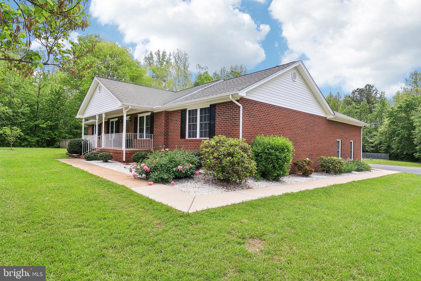 7102 CEDON RD, WOODFORD, Virginia 22580, 3 Bedrooms Bedrooms, ,2 BathroomsBathrooms,Residential,For sale,7102 CEDON RD,VACV2008000 MLS # VACV2008000