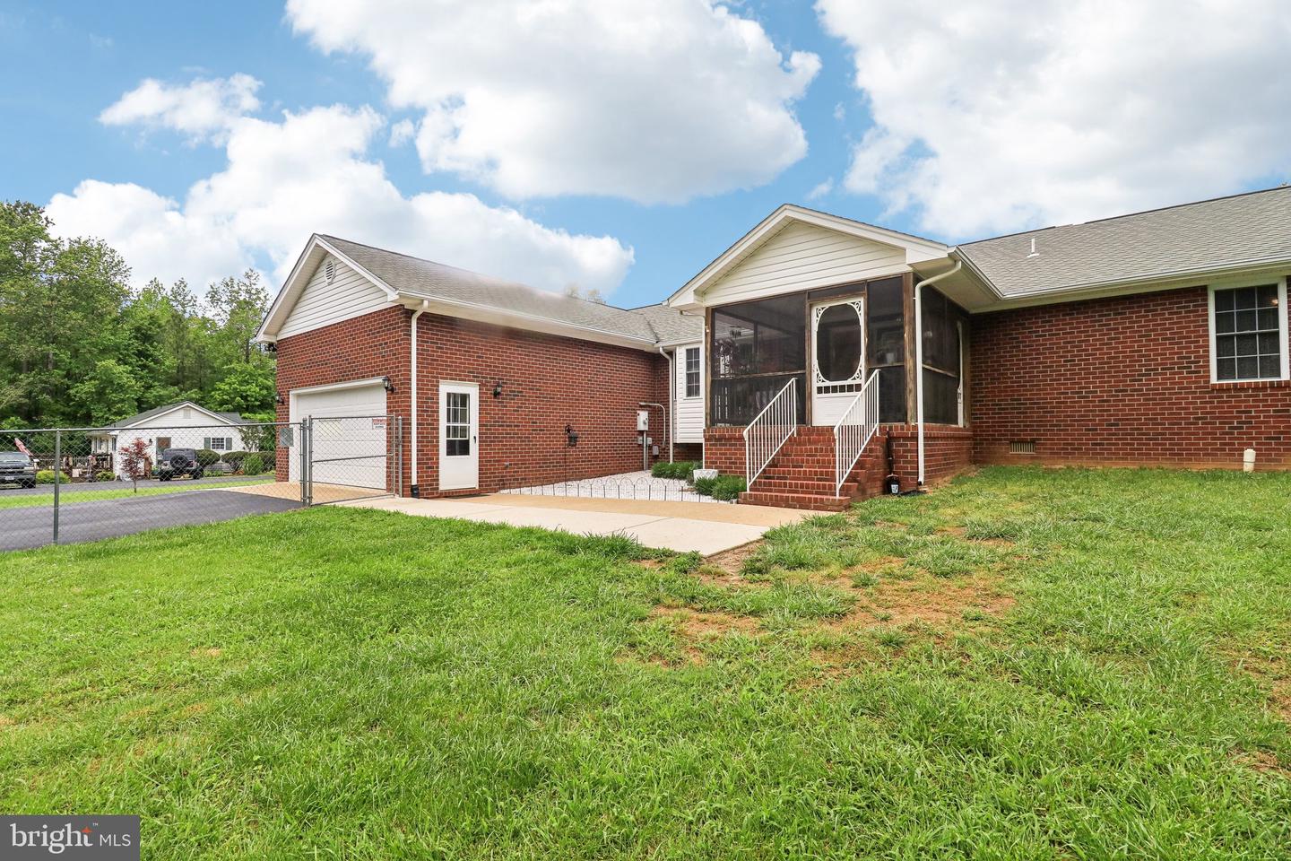 7102 CEDON RD, WOODFORD, Virginia 22580, 3 Bedrooms Bedrooms, ,2 BathroomsBathrooms,Residential,For sale,7102 CEDON RD,VACV2008000 MLS # VACV2008000