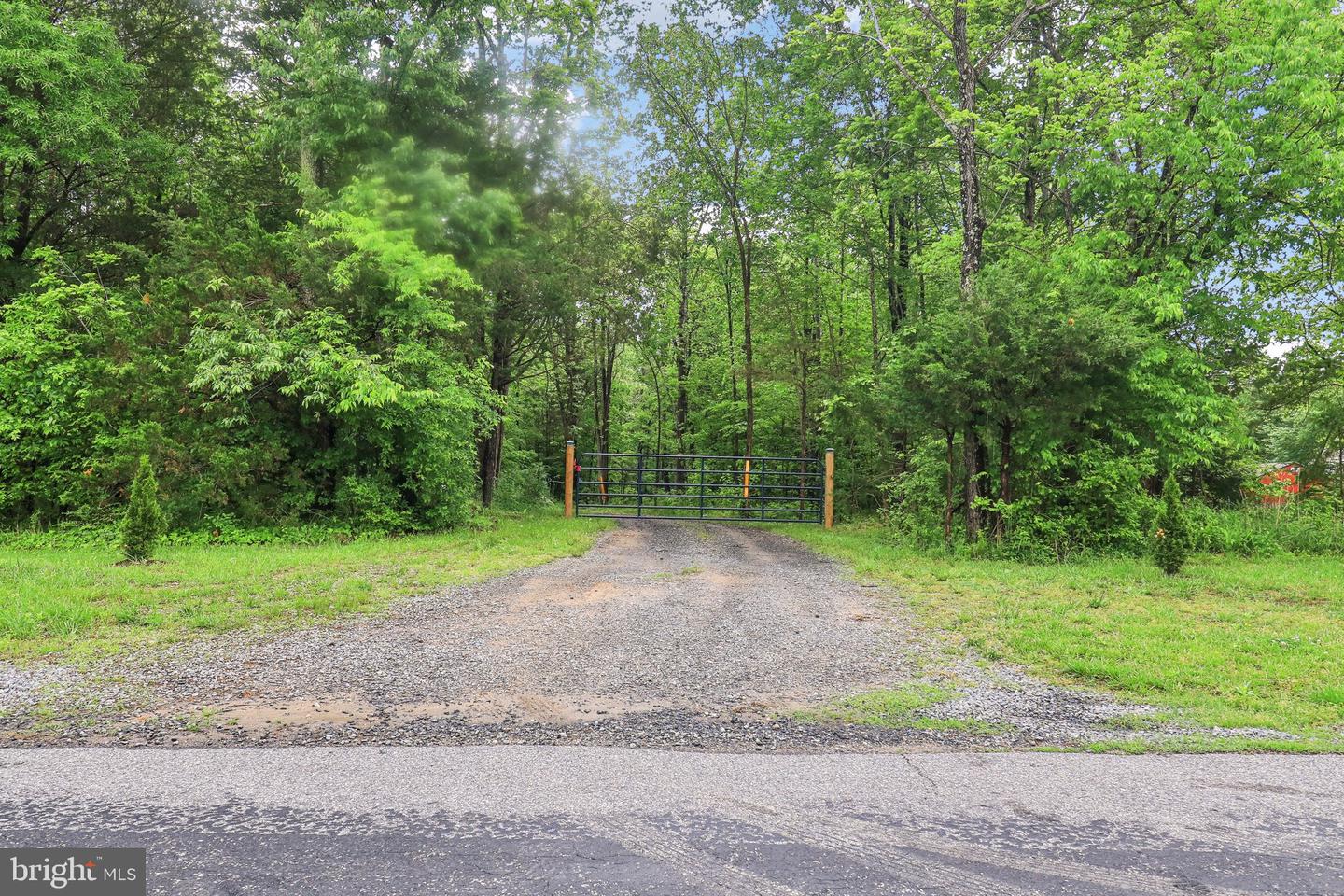 7102 CEDON RD, WOODFORD, Virginia 22580, 3 Bedrooms Bedrooms, ,2 BathroomsBathrooms,Residential,For sale,7102 CEDON RD,VACV2008000 MLS # VACV2008000