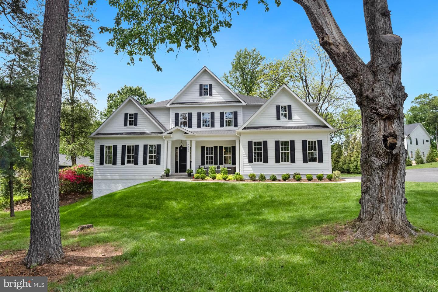 9850 JERRY LN, VIENNA, Virginia 22180, 6 Bedrooms Bedrooms, ,6 BathroomsBathrooms,Residential,For sale,9850 JERRY LN,VAFX2234702 MLS # VAFX2234702