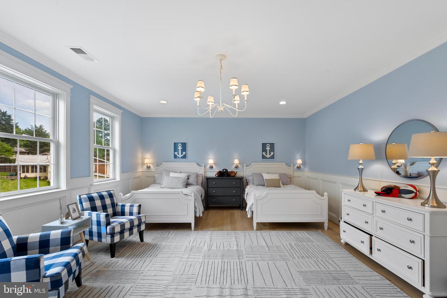 9850 JERRY LN, VIENNA, Virginia 22180, 6 Bedrooms Bedrooms, ,6 BathroomsBathrooms,Residential,For sale,9850 JERRY LN,VAFX2234702 MLS # VAFX2234702