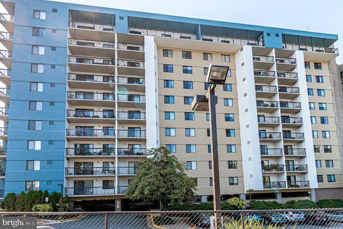 3800 POWELL LN #828, FALLS CHURCH, Virginia 22041, 2 Bedrooms Bedrooms, ,2 BathroomsBathrooms,Residential,For sale,3800 POWELL LN #828,VAFX2234750 MLS # VAFX2234750