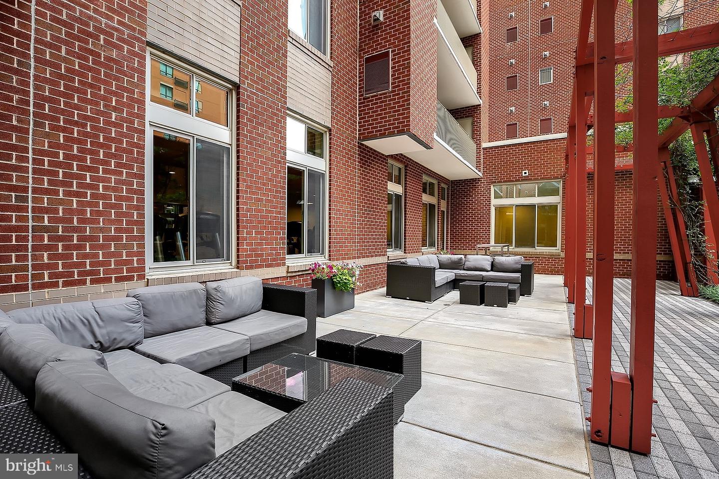 1000 NEW JERSEY AVE SE #608, WASHINGTON, District Of Columbia 20003, 1 Bedroom Bedrooms, ,1 BathroomBathrooms,Residential,For sale,1000 NEW JERSEY AVE SE #608,DCDC2195922 MLS # DCDC2195922
