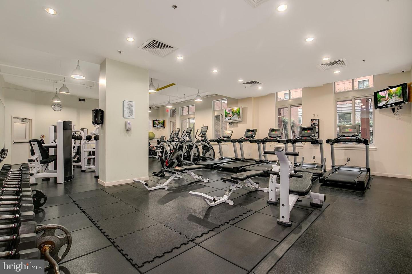 1000 NEW JERSEY AVE SE #608, WASHINGTON, District Of Columbia 20003, 1 Bedroom Bedrooms, ,1 BathroomBathrooms,Residential,For sale,1000 NEW JERSEY AVE SE #608,DCDC2195922 MLS # DCDC2195922