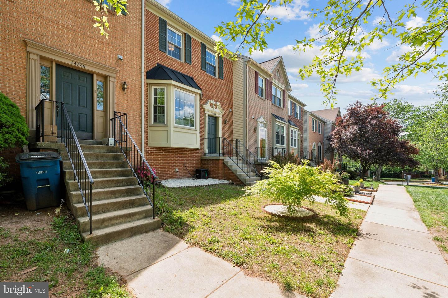 14724 FLOWER HILL DR, CENTREVILLE, Virginia 20120, 3 Bedrooms Bedrooms, ,3 BathroomsBathrooms,Residential,For sale,14724 FLOWER HILL DR,VAFX2235232 MLS # VAFX2235232