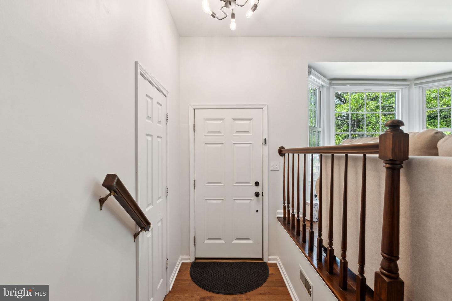 14724 FLOWER HILL DR, CENTREVILLE, Virginia 20120, 3 Bedrooms Bedrooms, ,3 BathroomsBathrooms,Residential,For sale,14724 FLOWER HILL DR,VAFX2235232 MLS # VAFX2235232