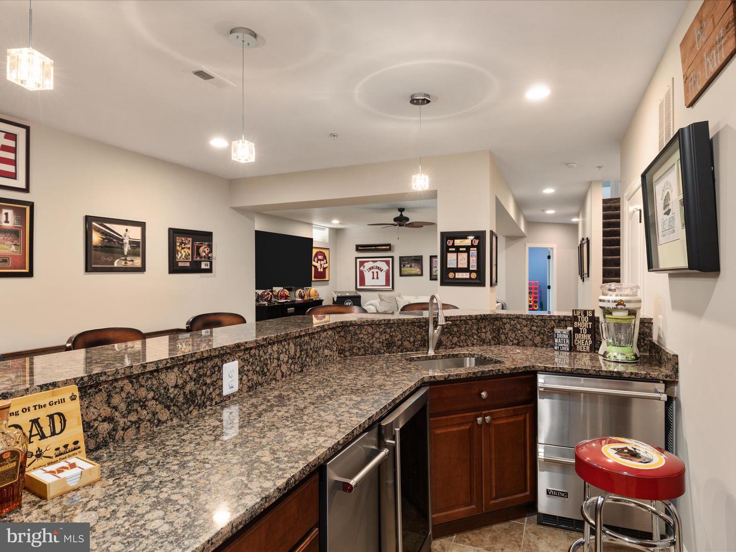 14475 BLUFF POINT CT, GAINESVILLE, Virginia 20155, 5 Bedrooms Bedrooms, ,4 BathroomsBathrooms,Residential,For sale,14475 BLUFF POINT CT,VAPW2092368 MLS # VAPW2092368